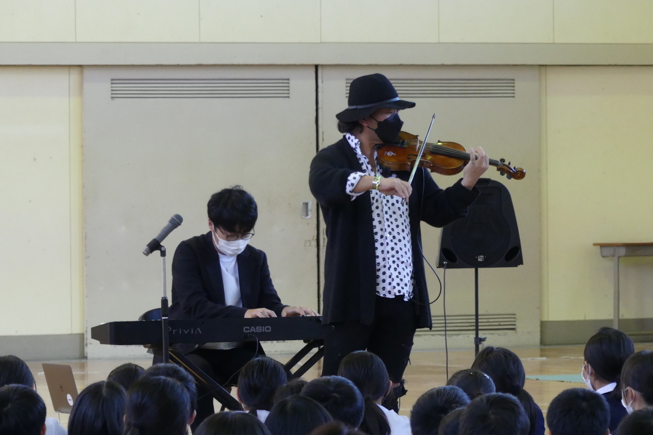 オータムコンサート（東中学校PTA）
